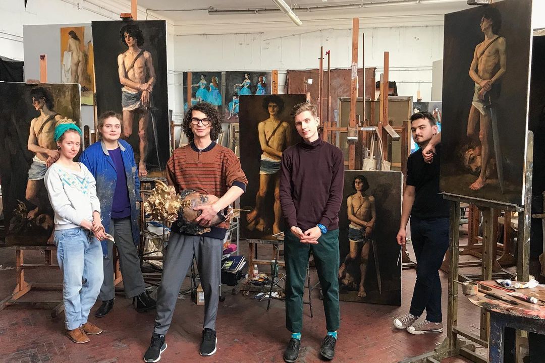 Dada Novikova - finishing the academic David at the Academy; easels, oils, varnish.