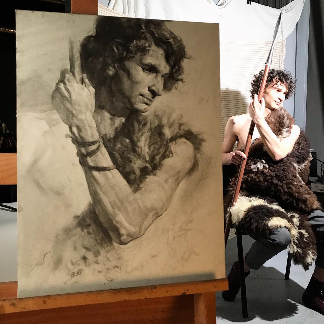 Lev Boyko - drawing with the model in the same frame. Reference, working pose.